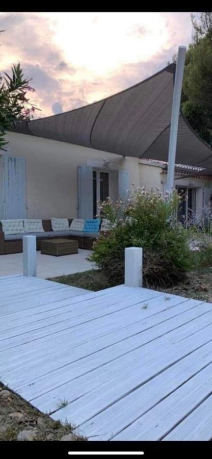 … Et La Fourmi Villa Saumane-de-Vaucluse Exterior foto